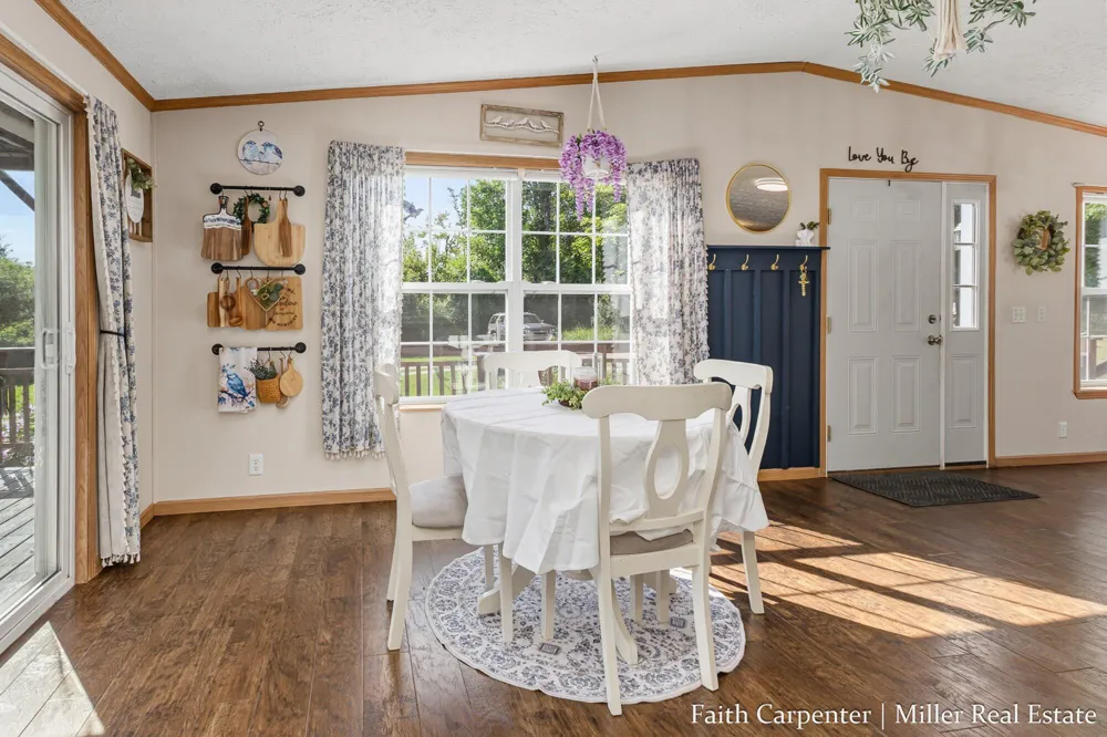 106 Little Long Lake Drive Castleton Township, MI 49073