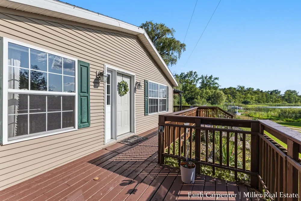 106 Little Long Lake Drive Castleton Township, MI 49073