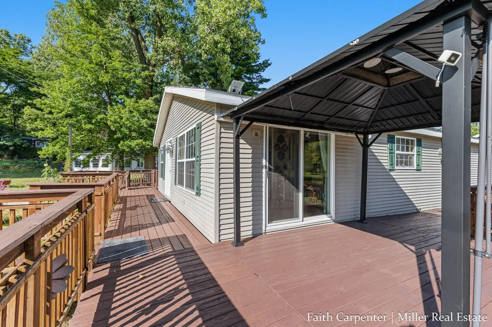 106 Little Long Lake Drive Castleton Township, MI 49073