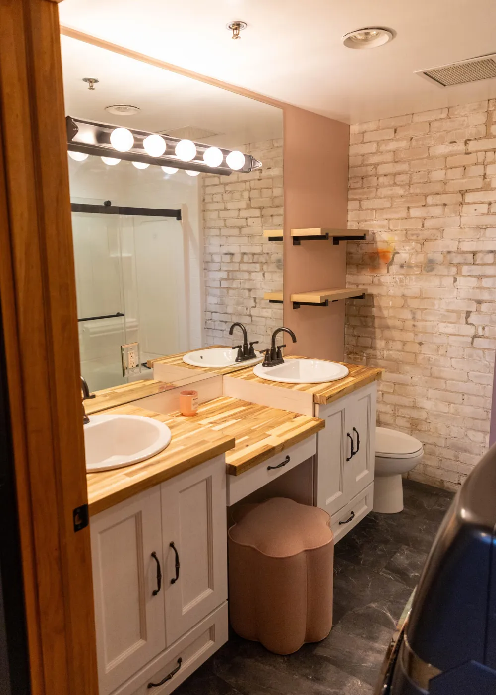 600 Monroe Avenue NW #203 Grand Rapids City, MI 49503