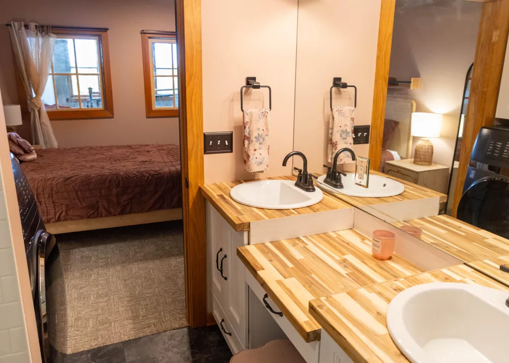 600 Monroe Avenue NW #203 Grand Rapids City, MI 49503