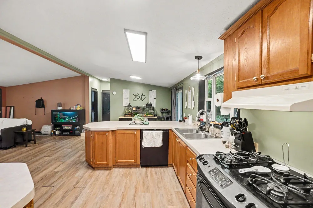 6606 E Hill Street Croton Township, MI 49337