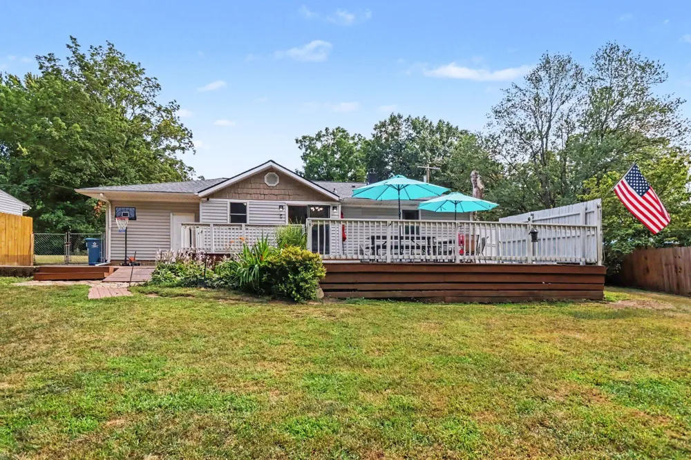 7824 W Q AVENUE Texas Charter Township, MI 49009