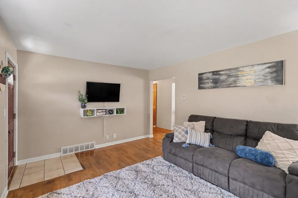 7824 W Q AVENUE Texas Charter Township, MI 49009