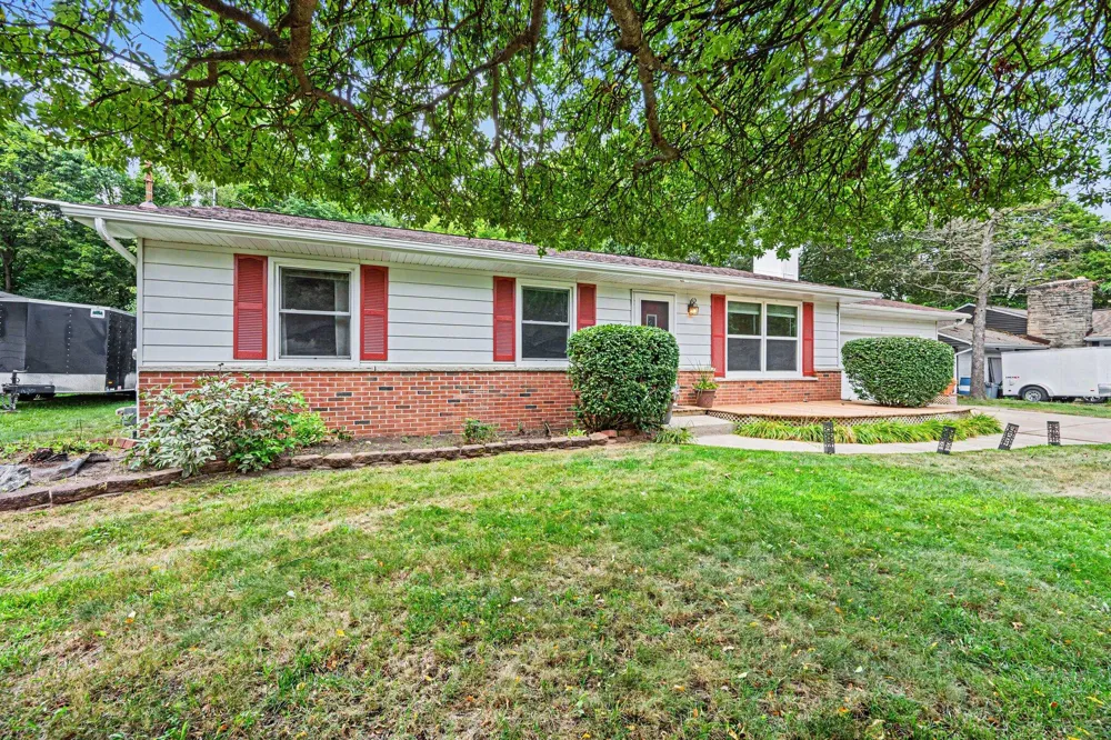 209 Cherry Hill Street Kalamazoo Charter Township, MI 49006