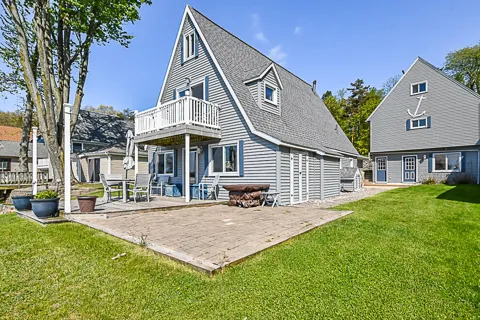 1210 Eagle Lake Drive