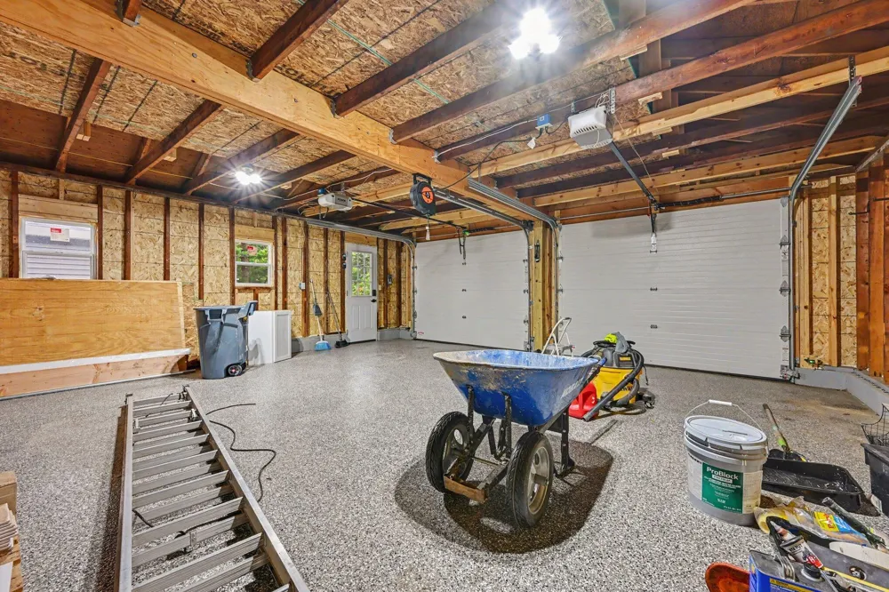 6444 Lovers Lane Portage City, MI 49002