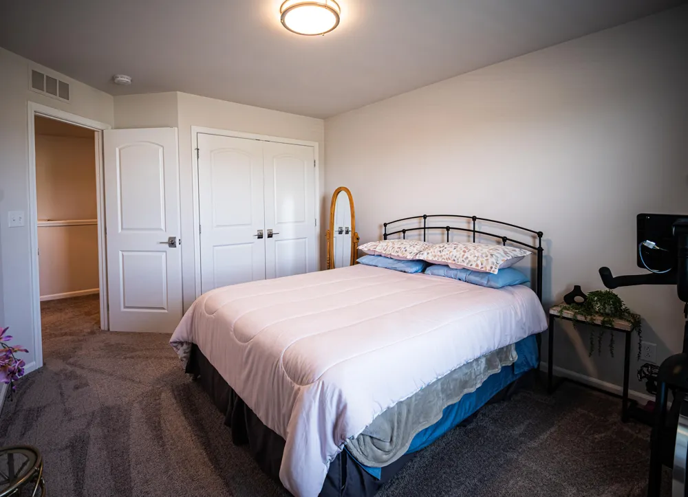302 Angus Lane Saline City, MI 48176