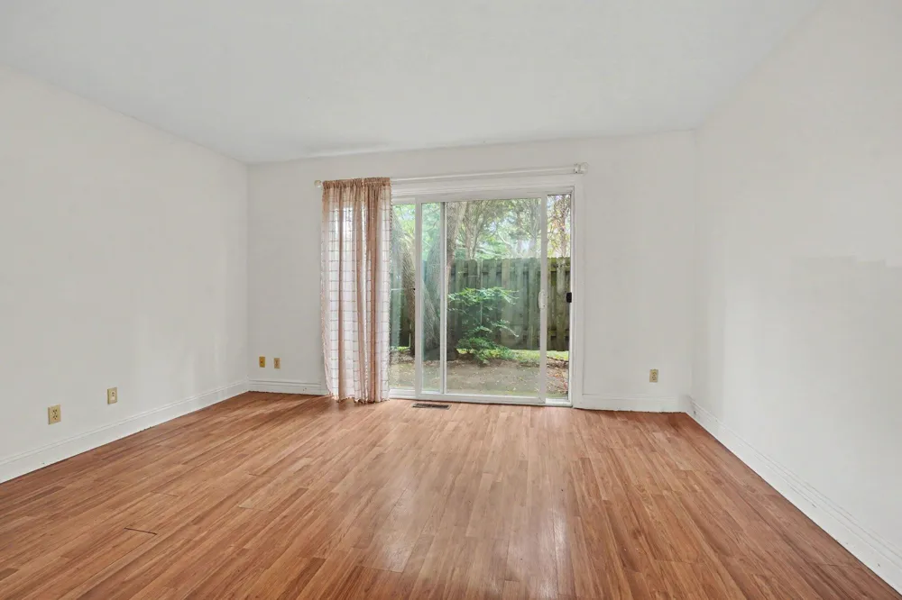 3433 Kenbrooke Court Kalamazoo City, MI 49006
