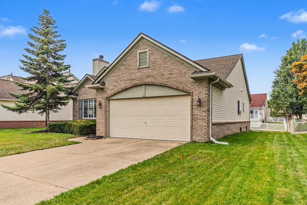 7422 Meadow Lane Ypsilanti Charter Township, MI 48197