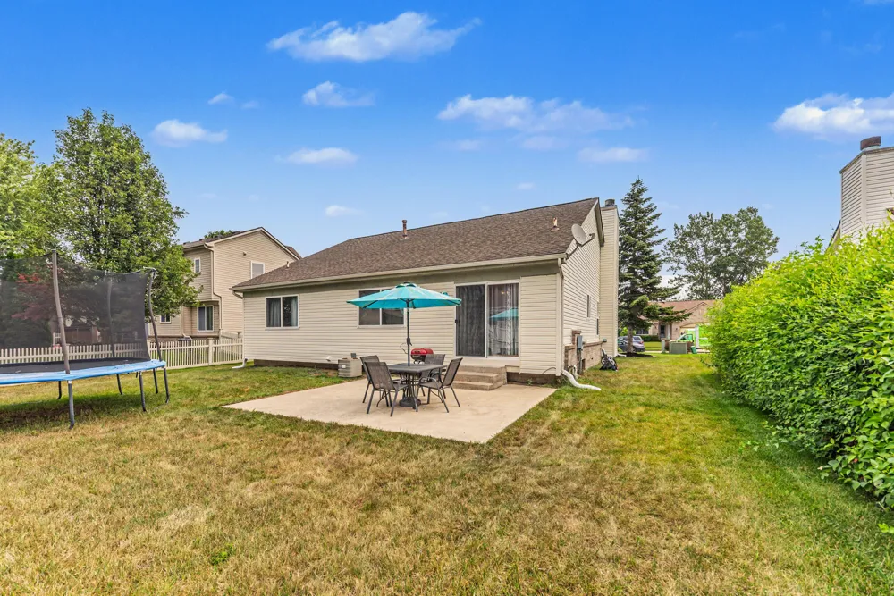 7422 Meadow Lane Ypsilanti Charter Township, MI 48197