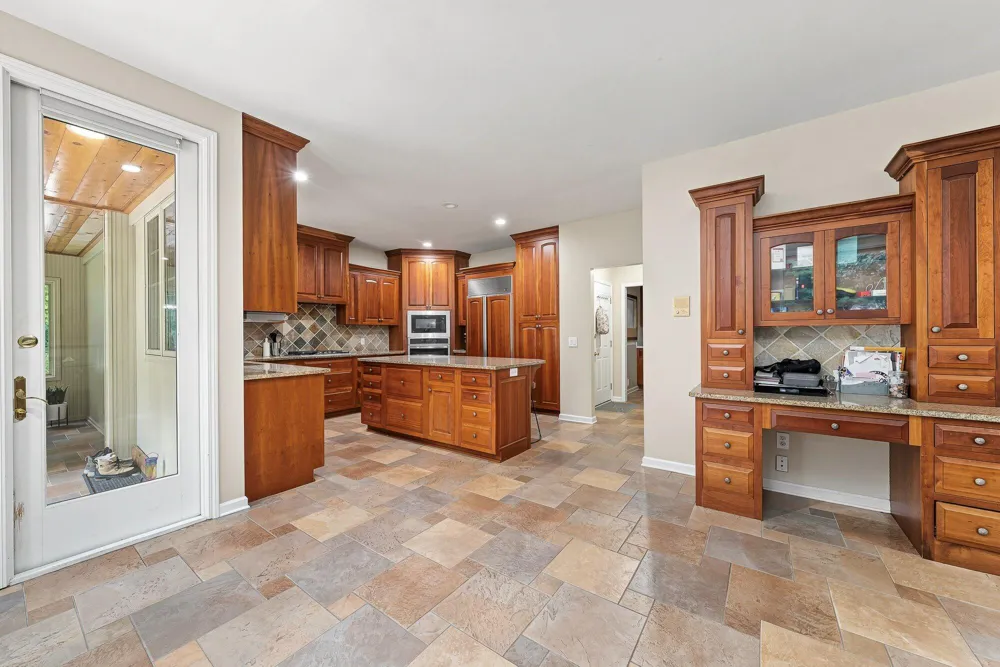 6418 Whitney Woods Richland Township, MI 49083