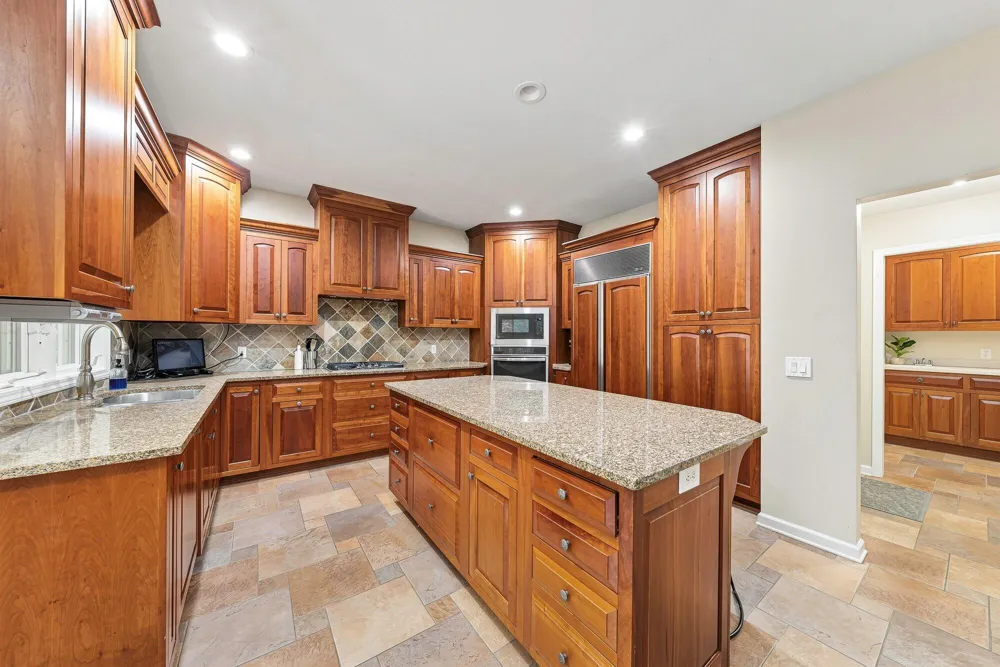 6418 Whitney Woods Richland Township, MI 49083