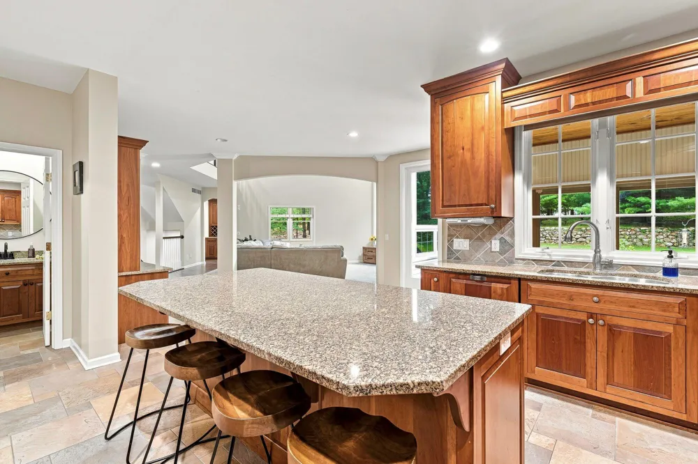 6418 Whitney Woods Richland Township, MI 49083