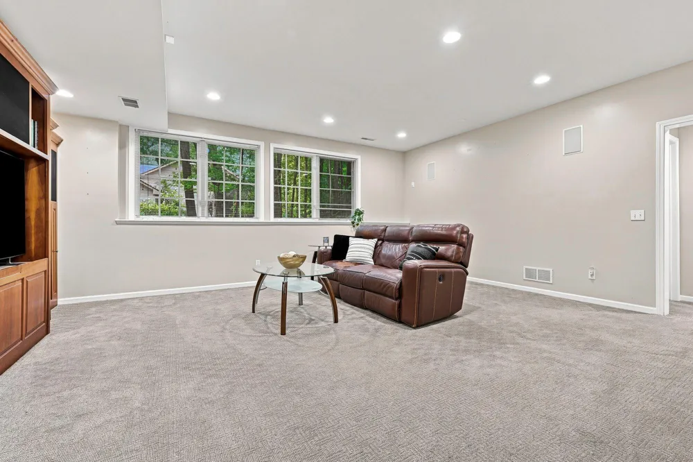 6418 Whitney Woods Richland Township, MI 49083