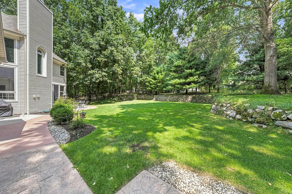 6418 Whitney Woods Richland Township, MI 49083