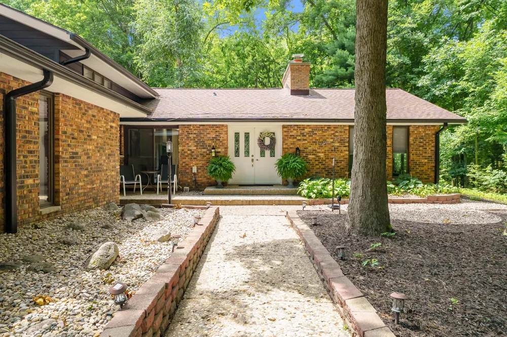 9929 W P AVENUE Texas Charter Township, MI 49009