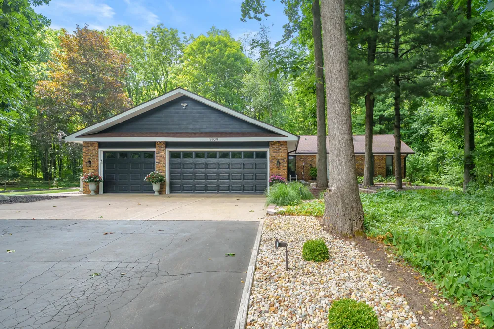 9929 W P AVENUE Texas Charter Township, MI 49009
