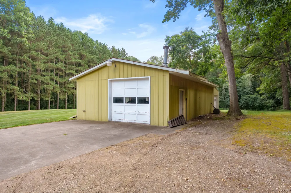 9929 W P AVENUE Texas Charter Township, MI 49009
