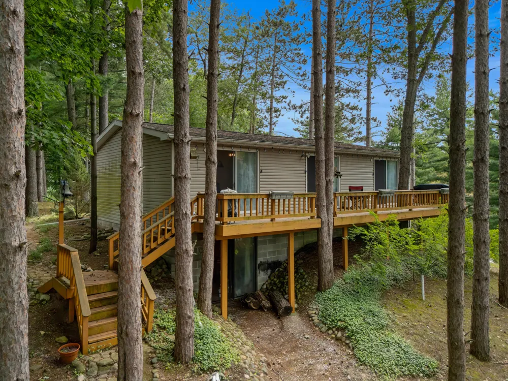 8242 Spruce Drive Camden Township, MI 49274