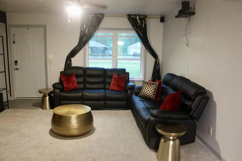 9737 S Sprinkle Road Pavilion Township, MI 49002