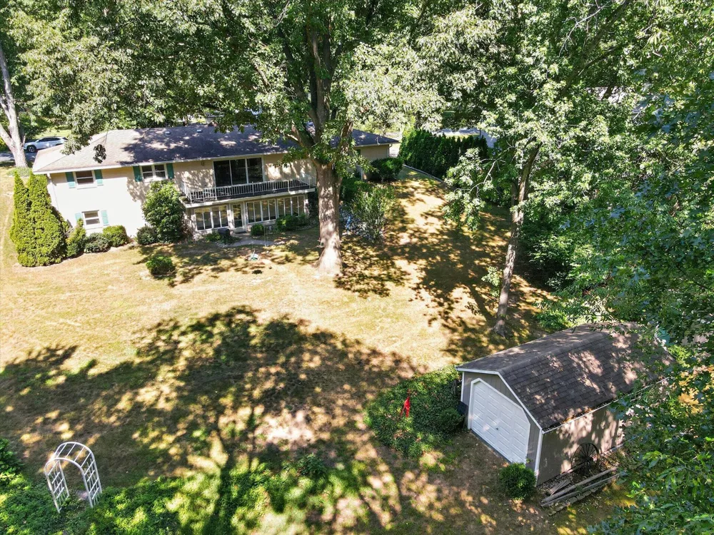 8047 Oak Hill Drive Texas Charter Township, MI 49009