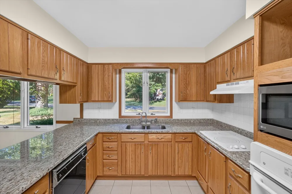 8047 Oak Hill Drive Texas Charter Township, MI 49009