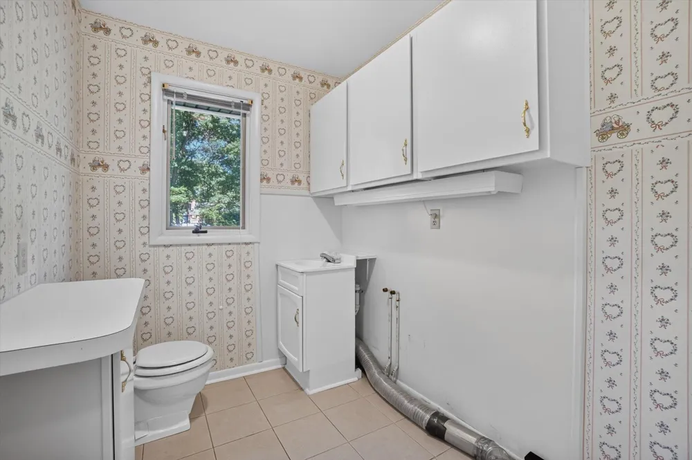 8047 Oak Hill Drive Texas Charter Township, MI 49009