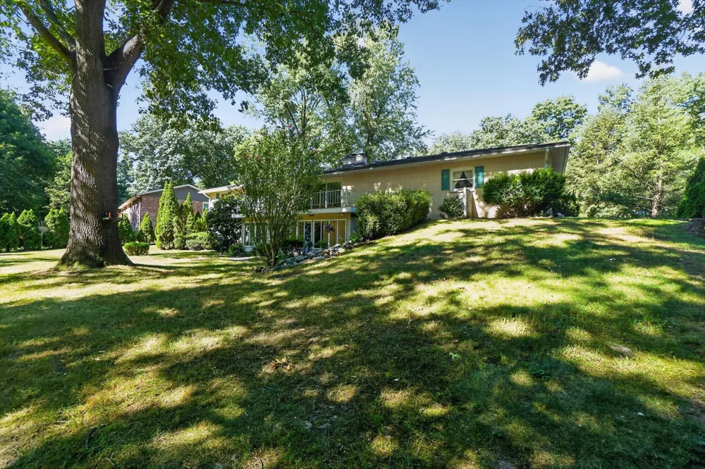 8047 Oak Hill Drive Texas Charter Township, MI 49009
