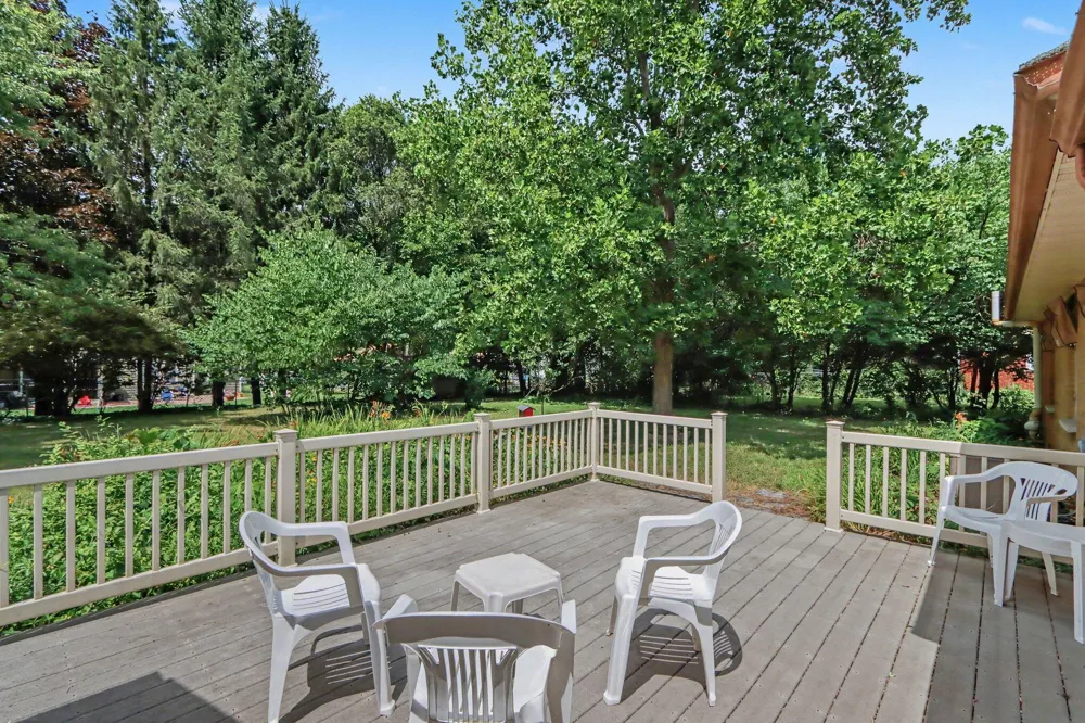 627 Orient Street Parchment City, MI 49004