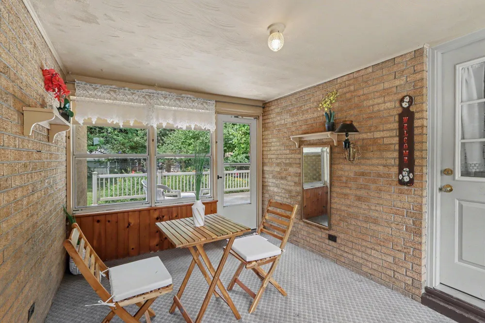 627 Orient Street Parchment City, MI 49004