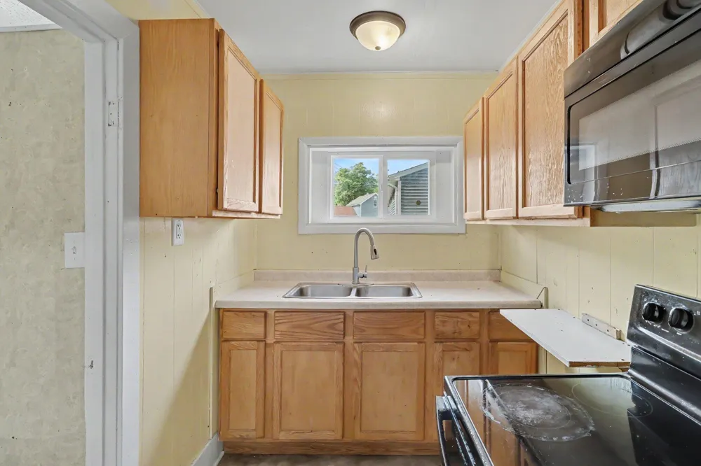 307 Walnut Street Bangor City, MI 49013