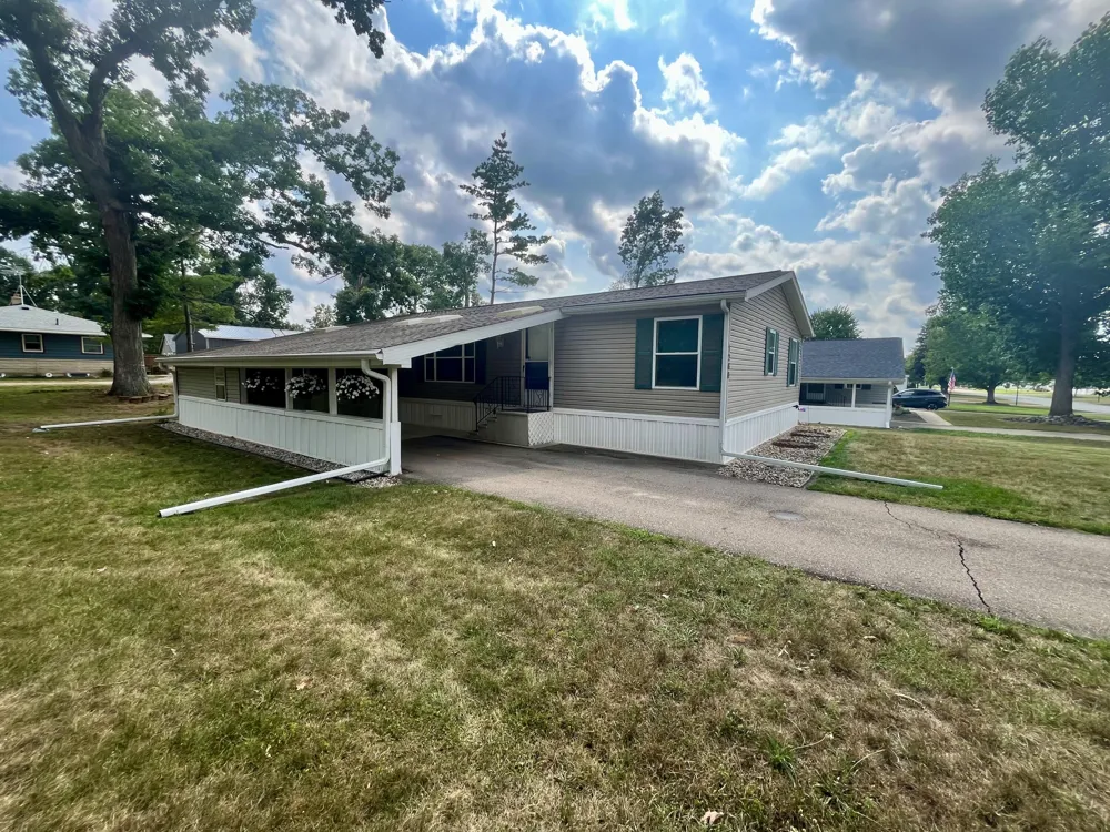 1268 Oak Brook Lane Portage City, MI 49002