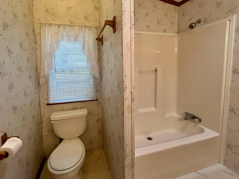 1268 Oak Brook Lane Portage City, MI 49002