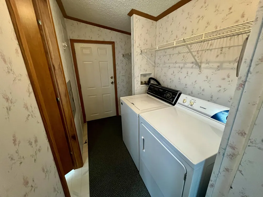 1268 Oak Brook Lane Portage City, MI 49002