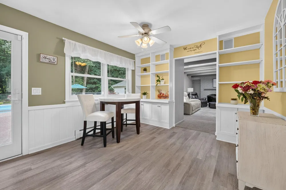 351 W Ridge Circle Oshtemo Charter Township, MI 49009