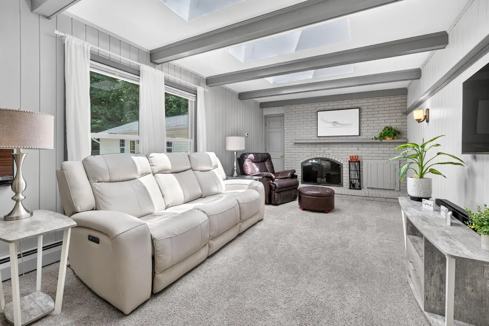 351 W Ridge Circle Oshtemo Charter Township, MI 49009