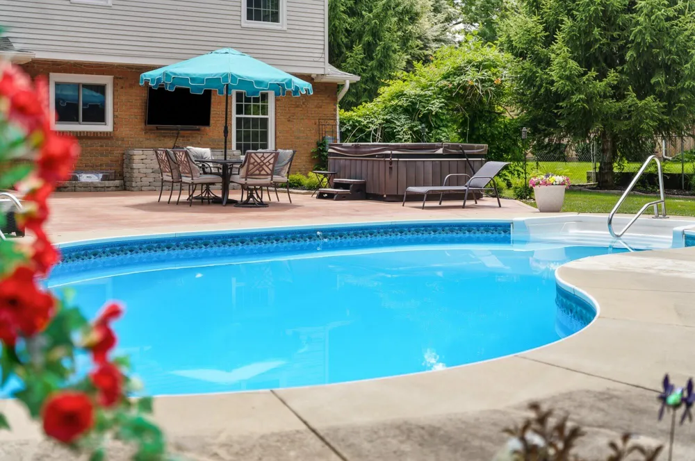 351 W Ridge Circle Oshtemo Charter Township, MI 49009