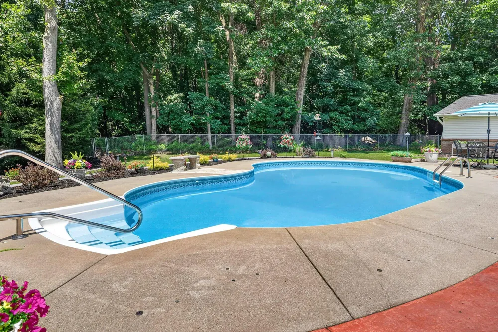 351 W Ridge Circle Oshtemo Charter Township, MI 49009