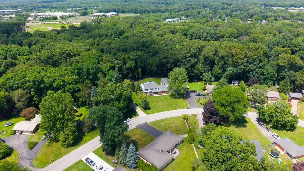 351 W Ridge Circle Oshtemo Charter Township, MI 49009