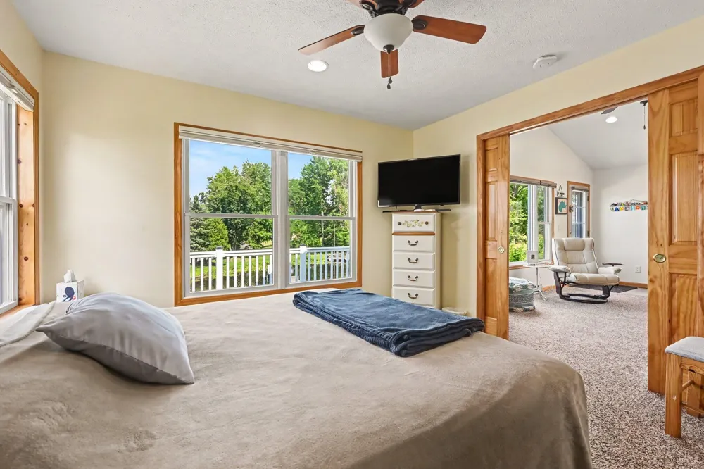 731 Beechwood Drive Hope Township, MI 49046