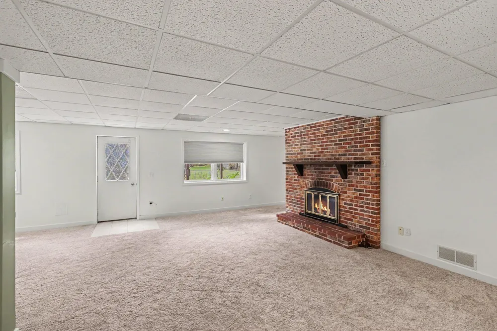 6480 Ormada Drive Comstock Charter Township, MI 49048
