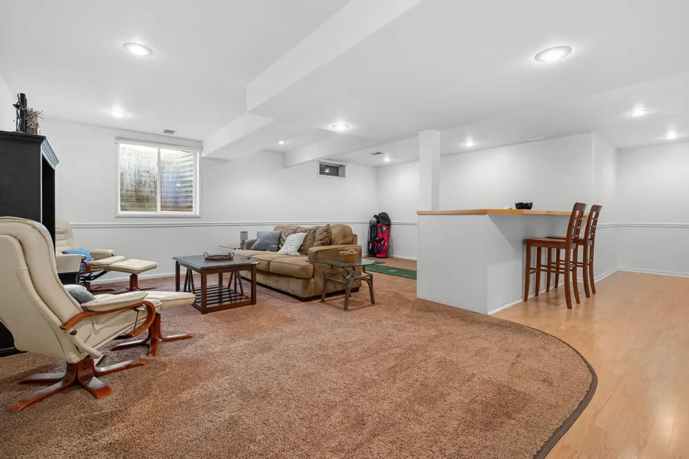 7654 Dunross Drive Portage City, MI 49024