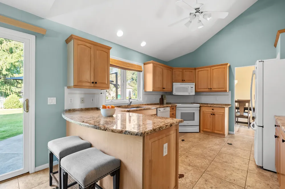 7654 Dunross Drive Portage City, MI 49024