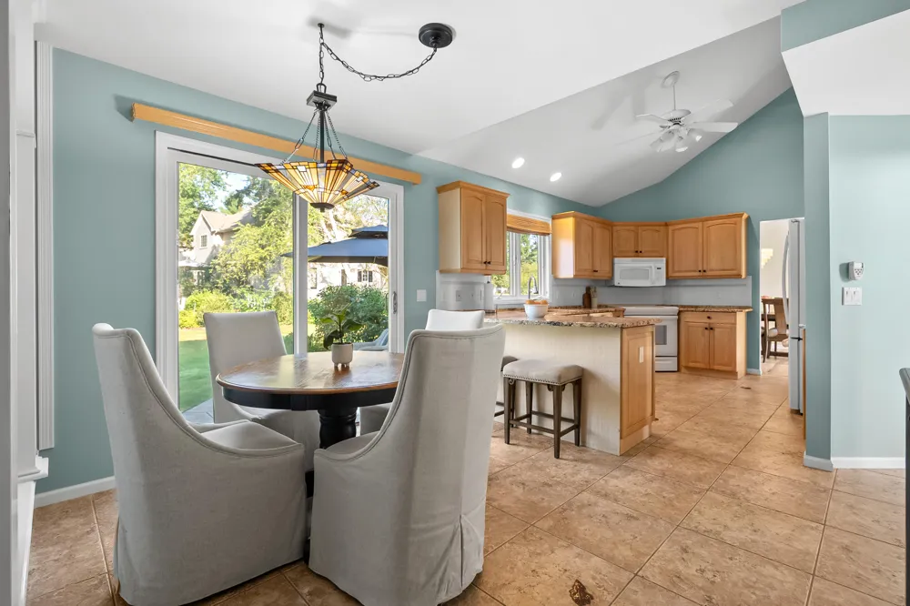 7654 Dunross Drive Portage City, MI 49024