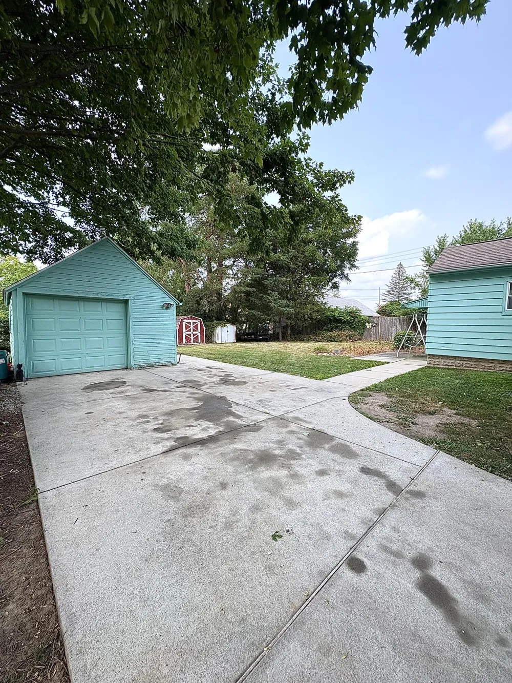 7556 Church Street Swartz Creek City, MI 48473