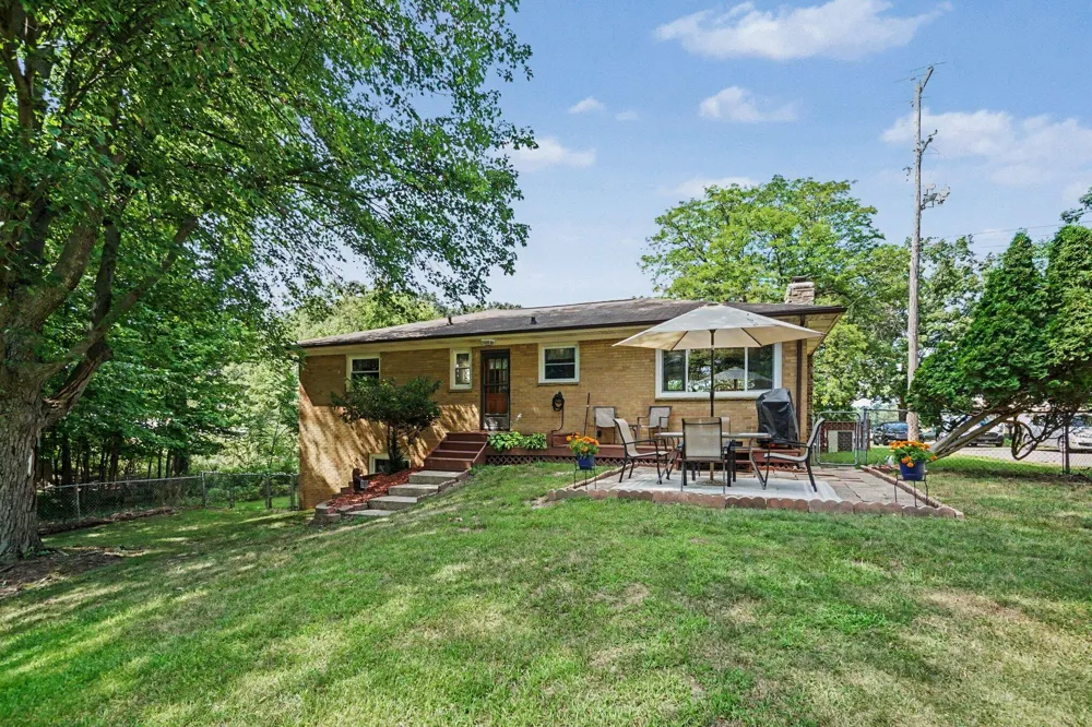 1117 W Kilgore Road Portage City, MI 49024