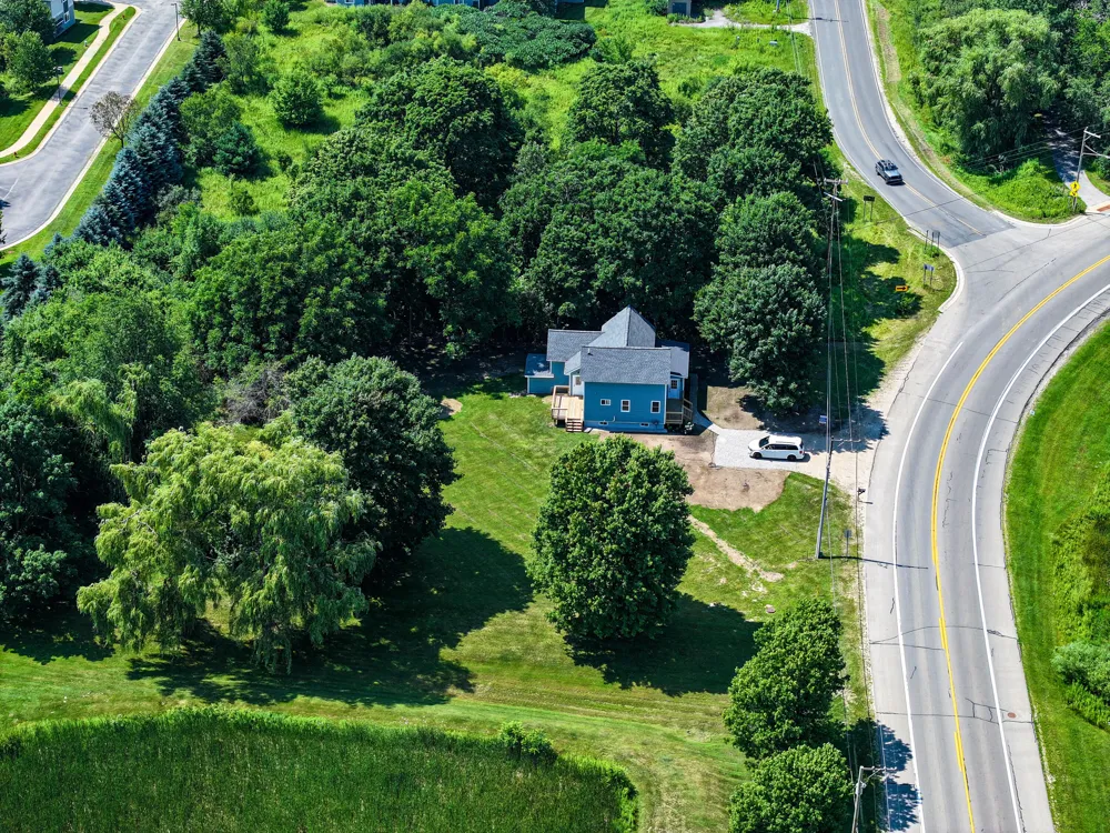 745 Sunnyside Drive Cadillac City, MI 49601
