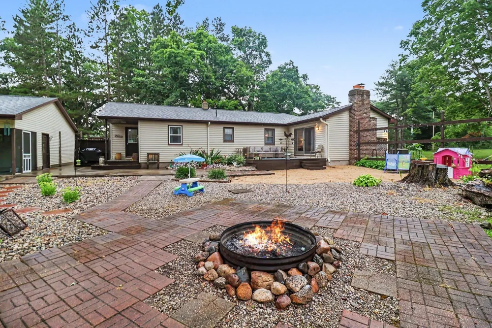 16465 Flarity Road Dickson Township, MI 49619