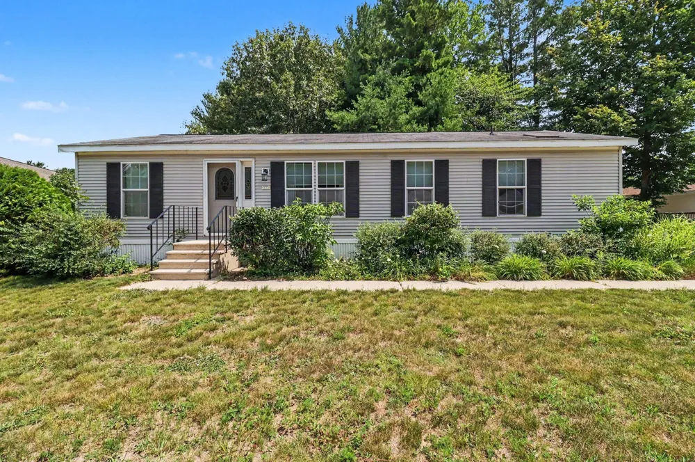3773 W Forest Hill Circle Amber Township, MI 49431